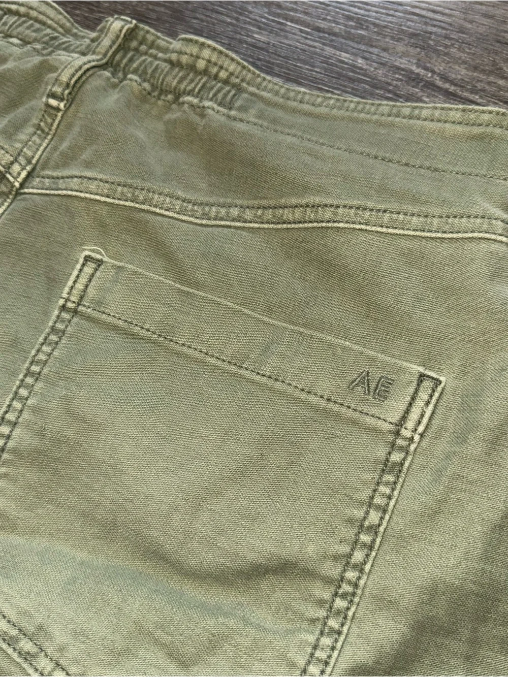 American Eagle Baggy Mom Shorts High Rise Olive Green Size 12